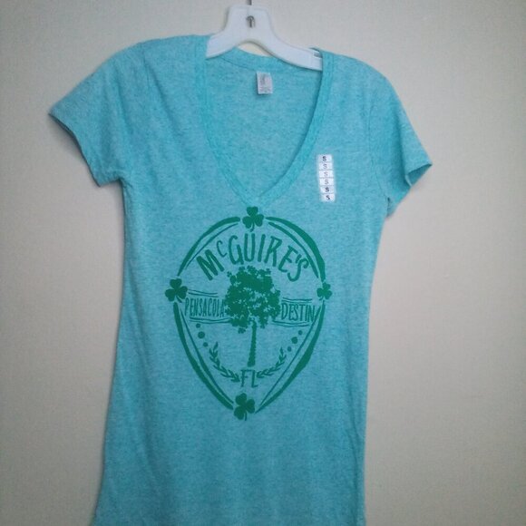 McGuire's Pensacola Destin Florida Shirt Women S V-Neck Short Sleeve Green - Picture 2 of 13